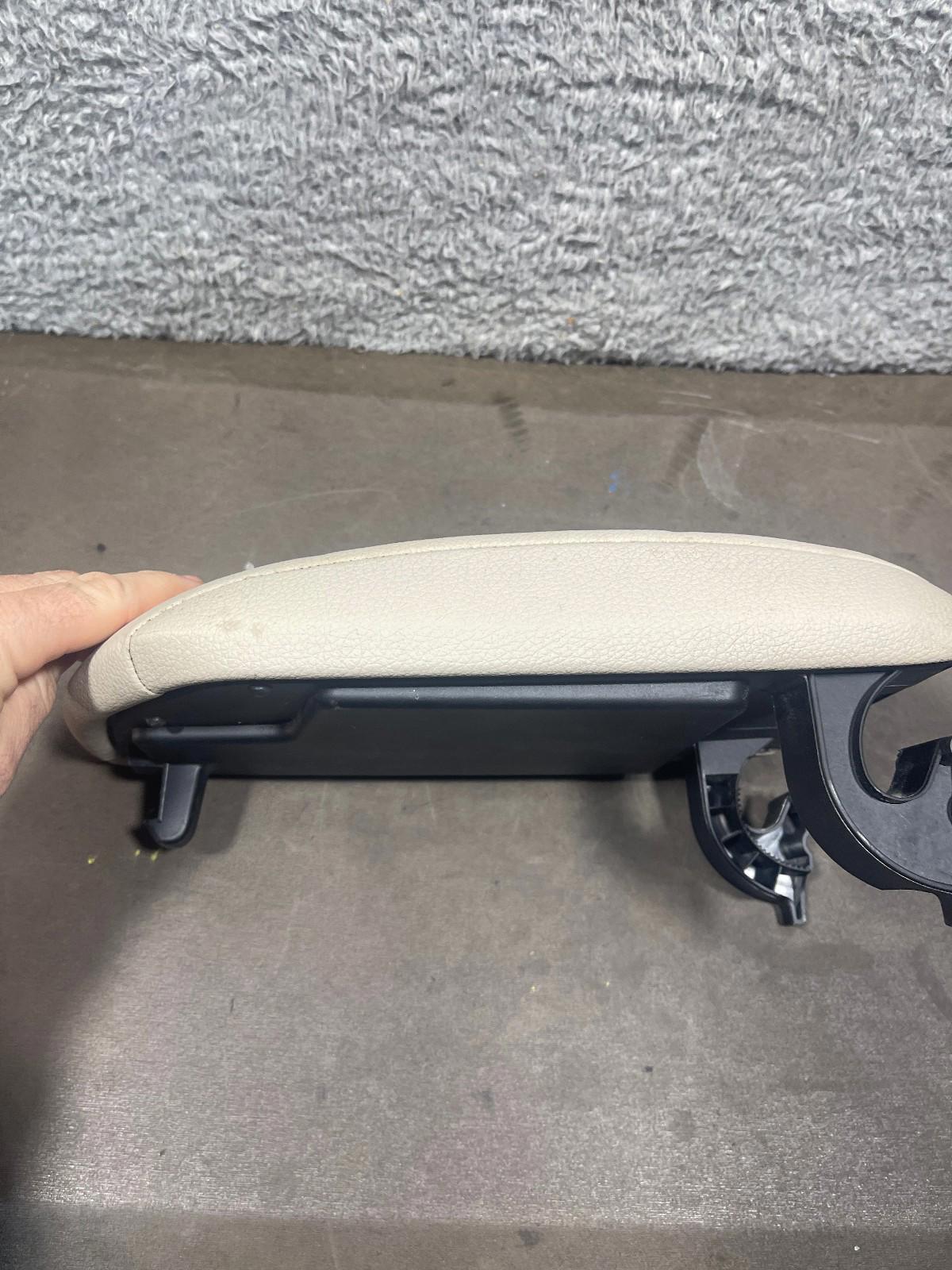 2014 2015 16 BMW 228i 230i M235i M240i Center Console Armrest Leather Beige OEM READ