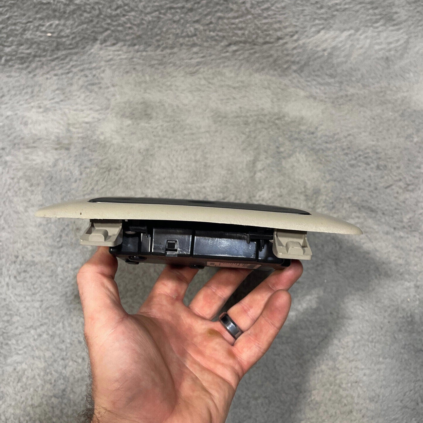 2009-2012 Dodge Ram 1500 Overhead Console Homelink Dome Light OEM 56046064AC
