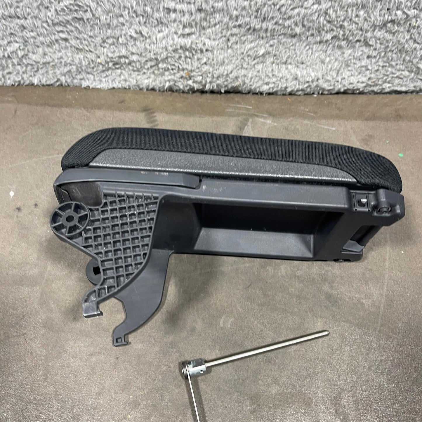 2016-2020 HONDA CIVIC CENTER CONSOLE ARM REST ARMREST LID COVER