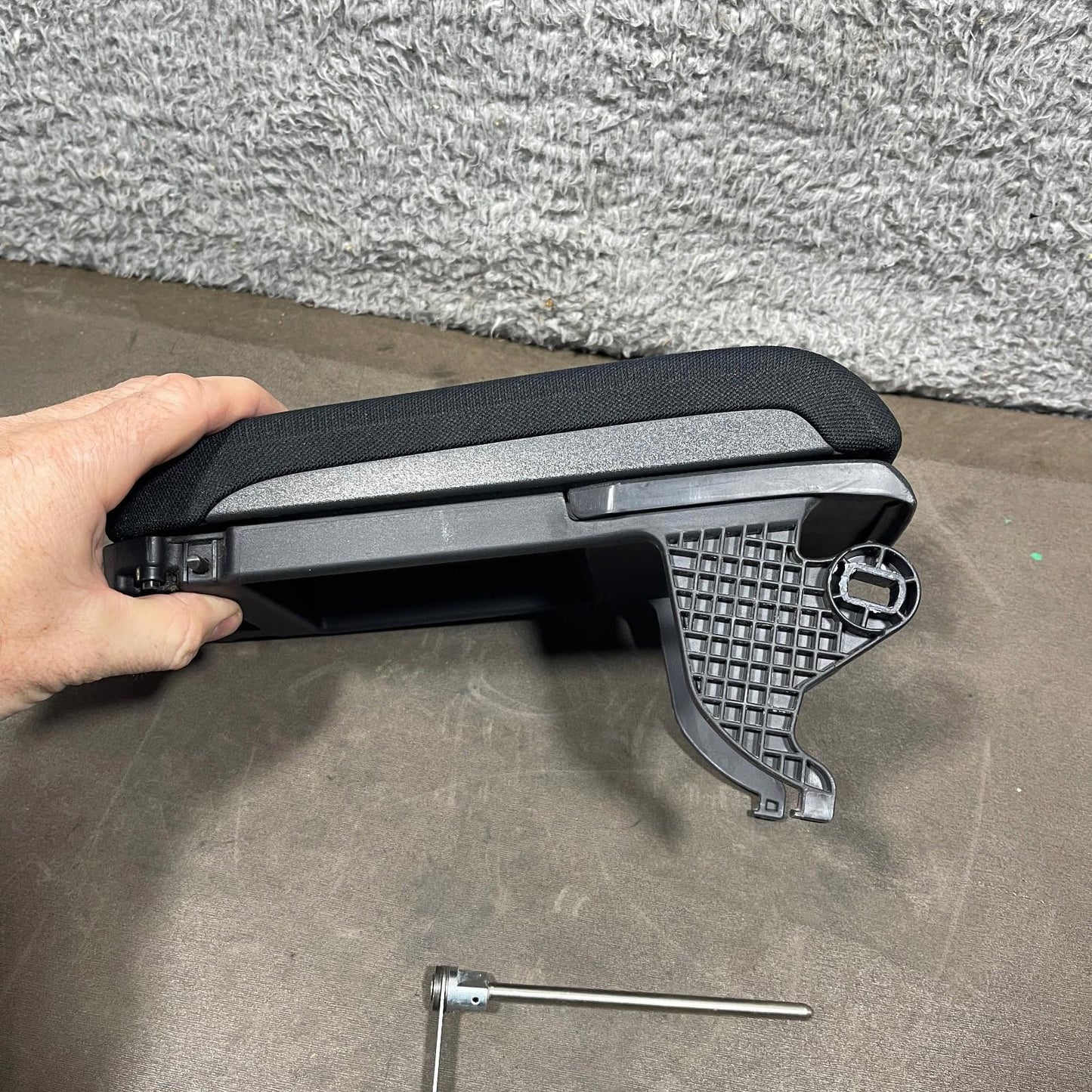 2016-2020 HONDA CIVIC CENTER CONSOLE ARM REST ARMREST LID COVER
