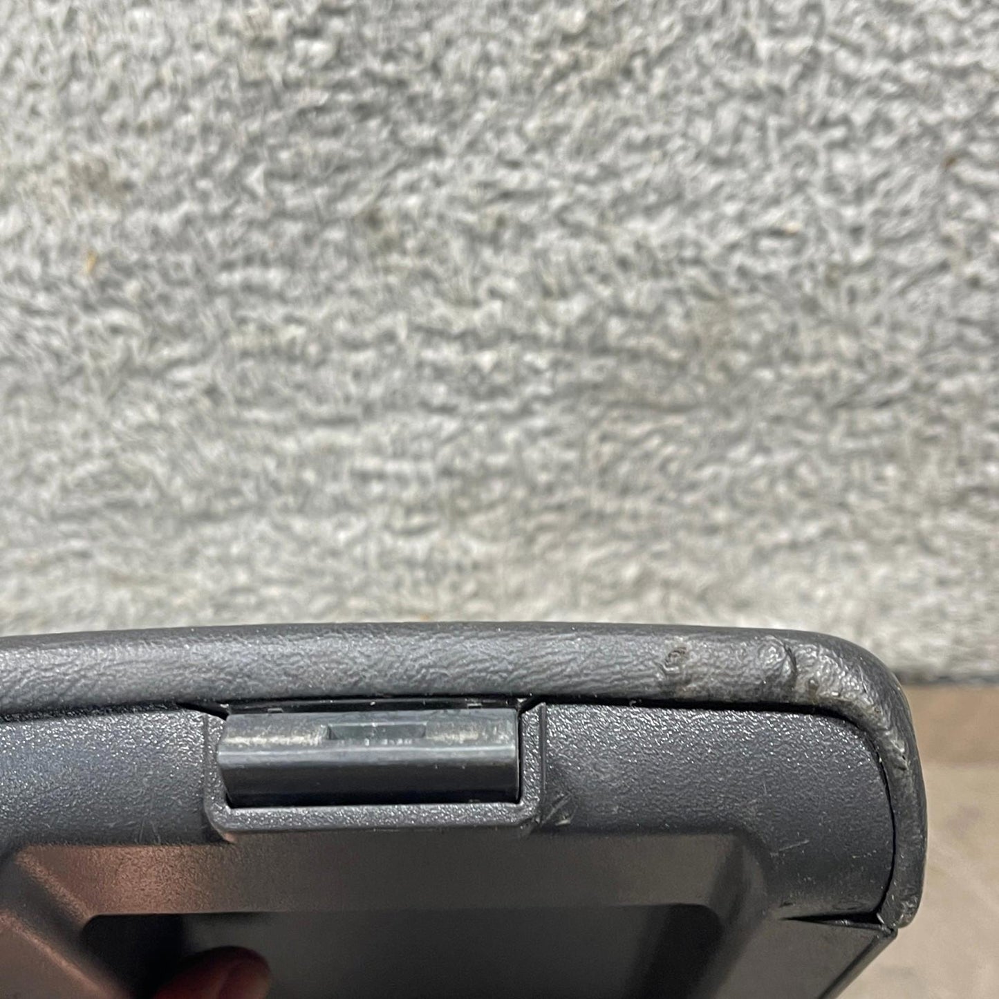 1998-2004 Mercedes SLK230 SLK320 Center Console Black Leather Armrest Top OEM