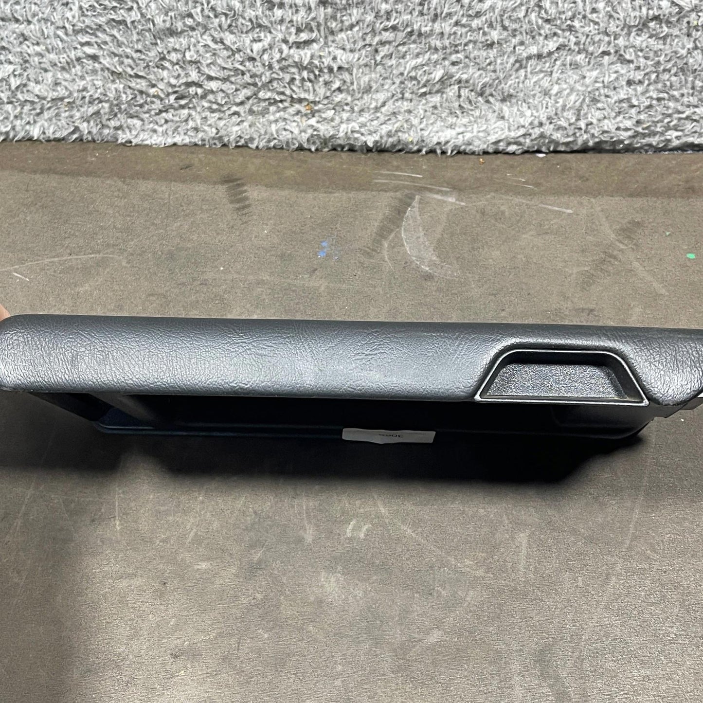 1998-2004 Mercedes SLK230 SLK320 Center Console Black Leather Armrest Top OEM