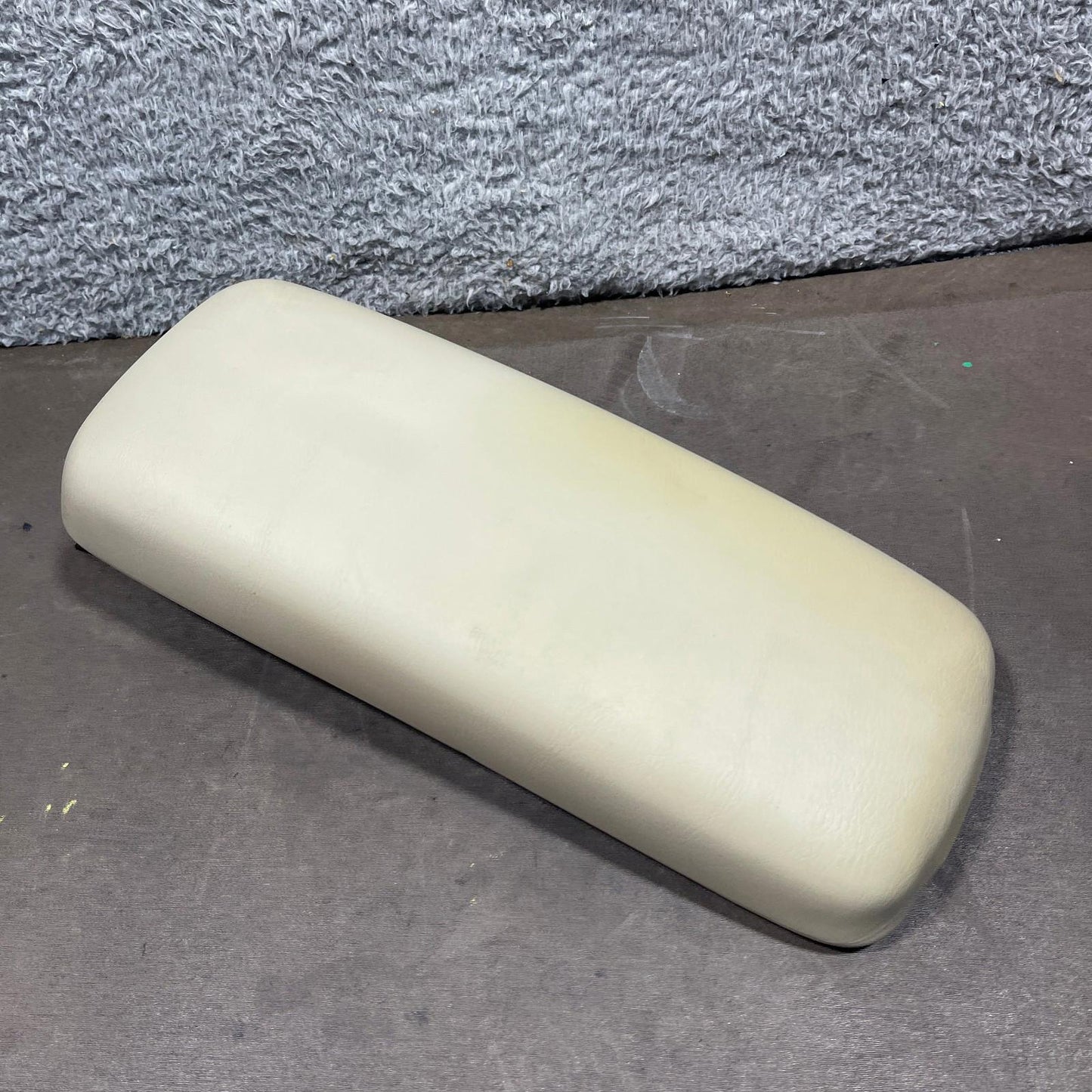 1995-1999 Toyota Avalon Center Console Beige Leather Lid Armrest Assembly OEM