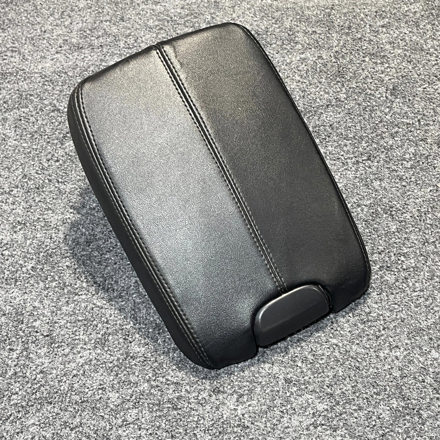 2008-2012 Honda Accord Sliding Center Console Lid Armrest BLACK LEATHER