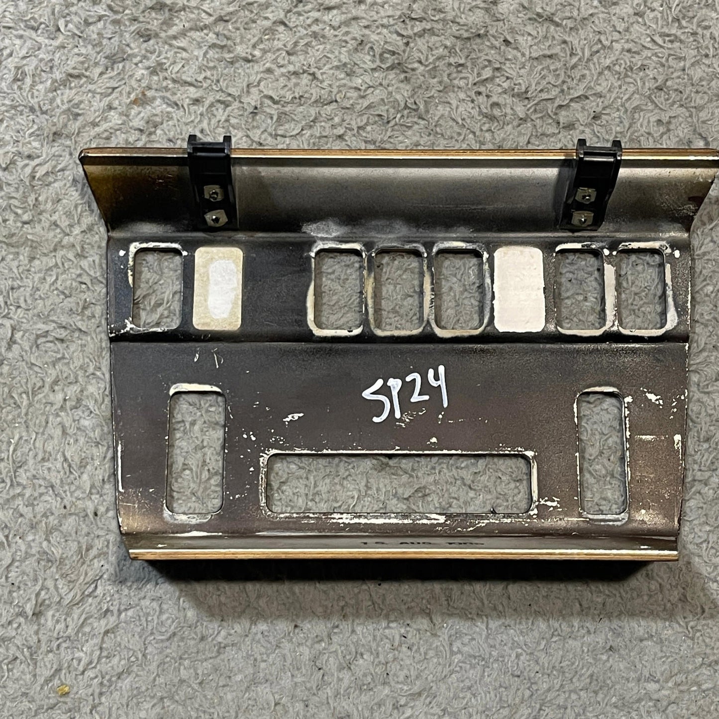 1986-93 Mercedes Benz W124 Woodgrain Dash Center Panel Climate Control Bezel OEM